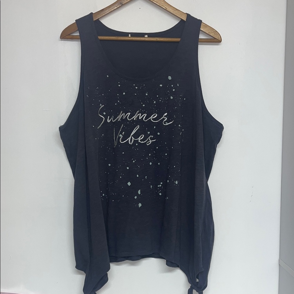 Maurices 2X Women’s "Summer Vibes" Graphic Tank, Gray, Embroidered #plus #summer